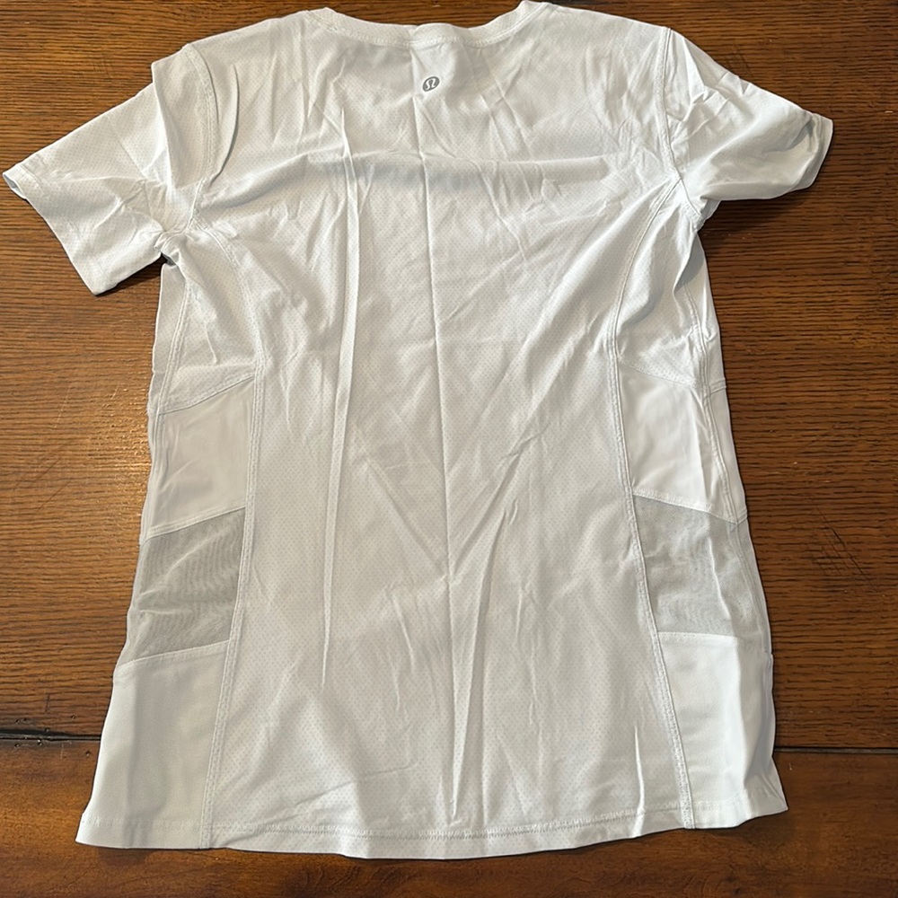 Lulu lemon athletic shirt